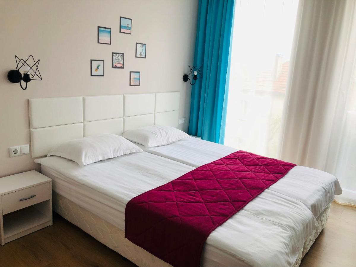 Colors Boutique Hotel Obzor Luaran gambar